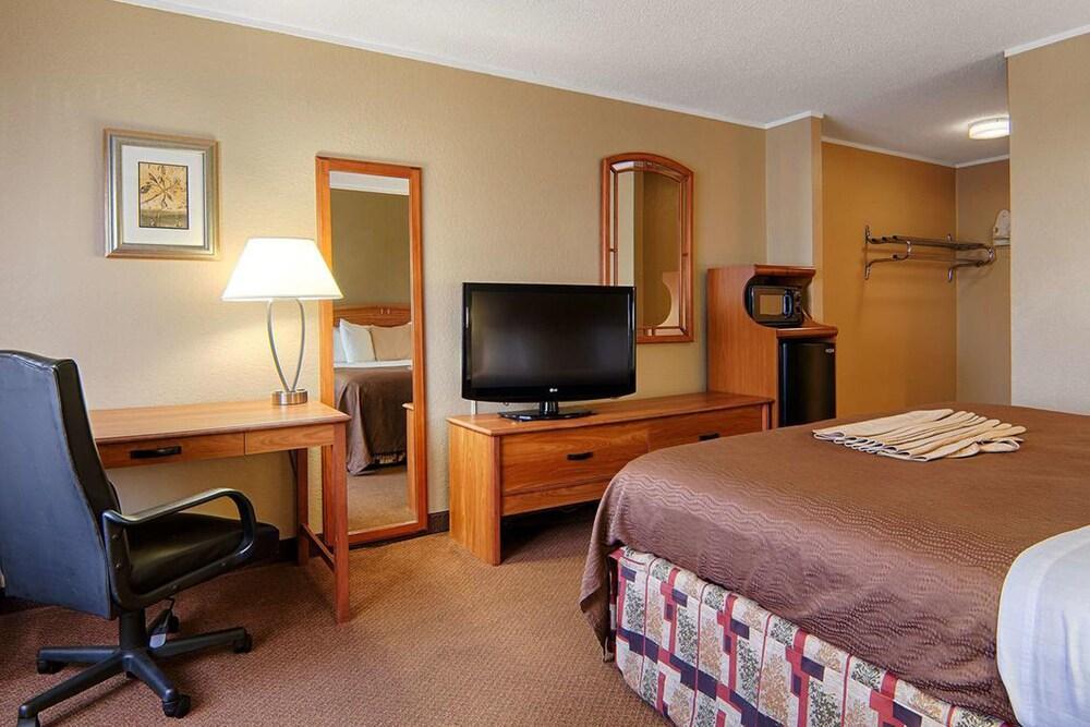 Norwood Inn & Suites Mankato North Mankato Εξωτερικό φωτογραφία