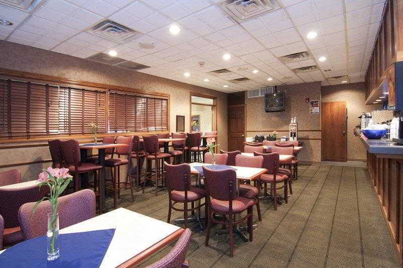 Norwood Inn & Suites Mankato North Mankato Εστιατόριο φωτογραφία