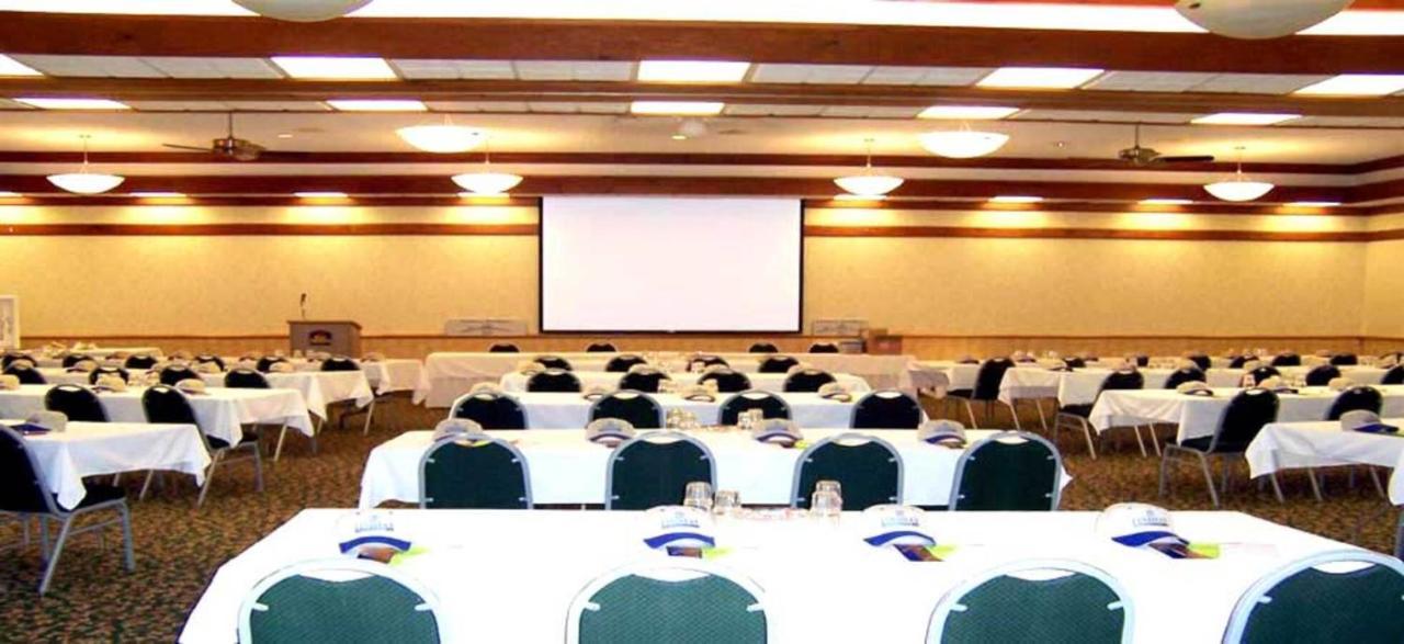 Norwood Inn & Suites Mankato North Mankato Εξωτερικό φωτογραφία